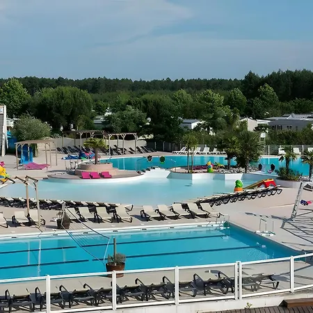 Mobil-home 4 Personnes, Climatise Сasa de vacaciones *