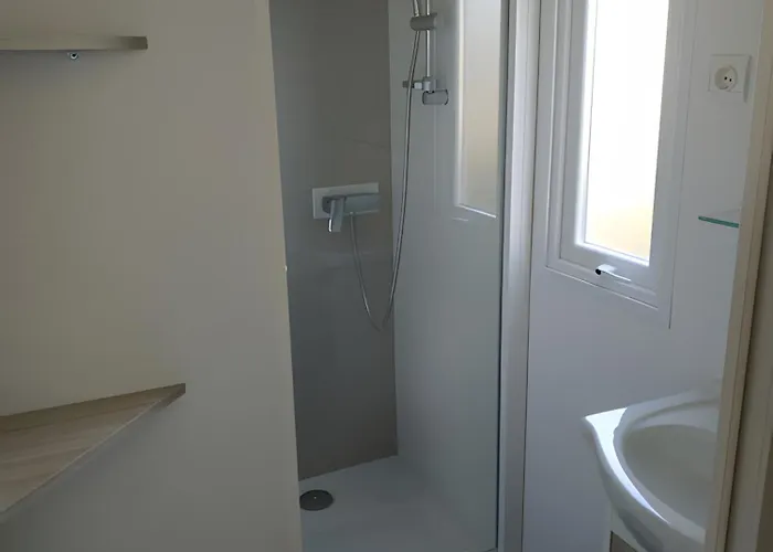 Mobil-home 4 Personnes, Climatise * Gastes